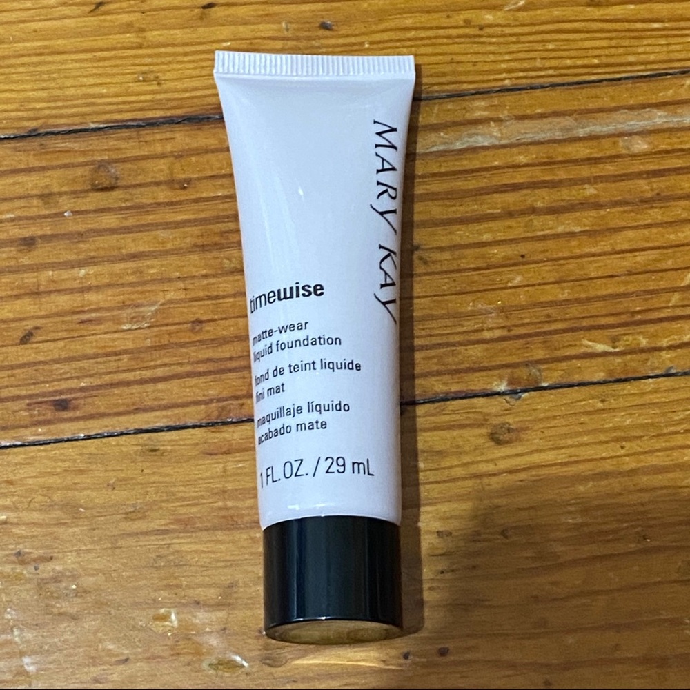 Mary Kay Matte Wear Foundation
